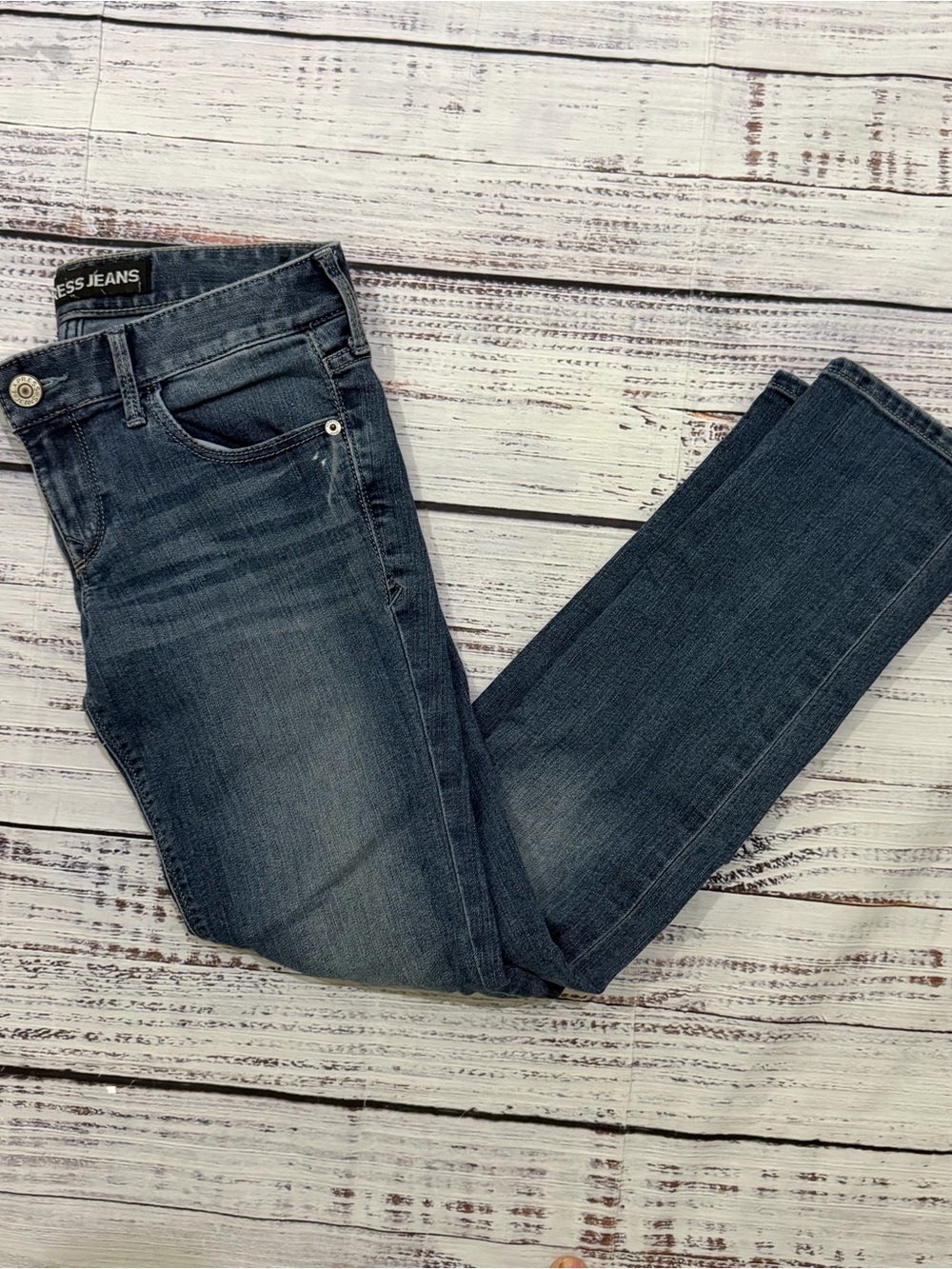 Express Mid-Rise Dark Wash Skinny Jeans - Dark Blue size 2 short
